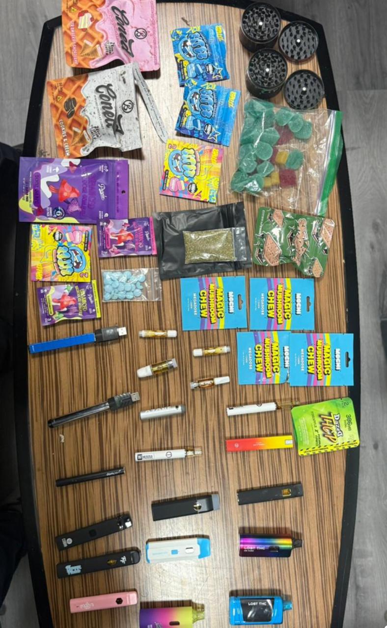 مضبوطات جمارك مطار القاهرة