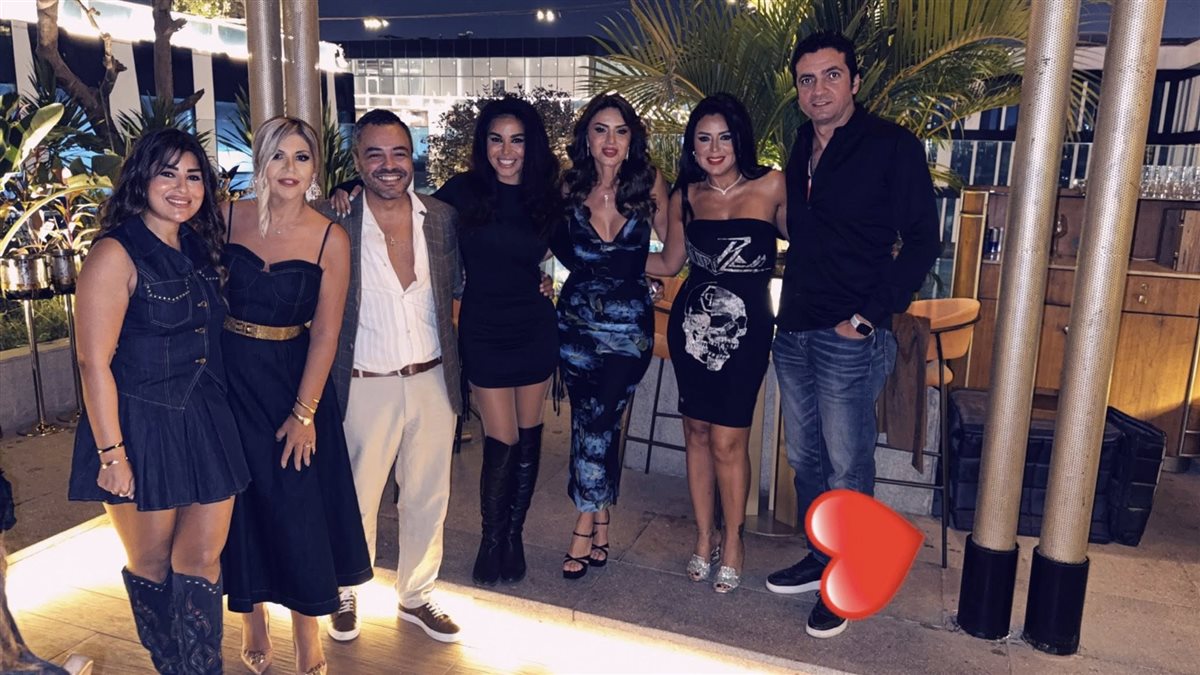 لقطات من احتفال نجلاء بدر بعيد ميلادها بحضور باقة من نجوم الفن