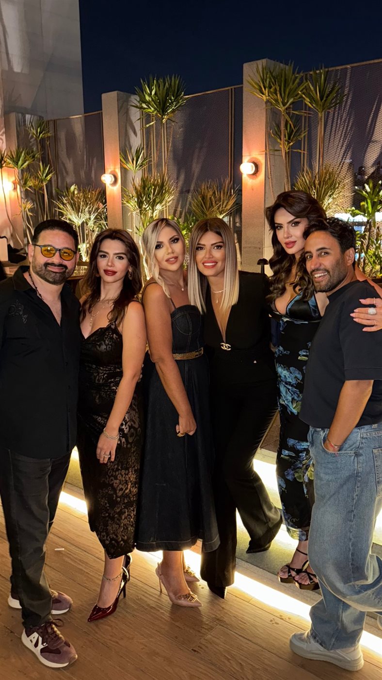 لقطات من احتفال نجلاء بدر بعيد ميلادها بحضور باقة من نجوم الفن وأصدقائها