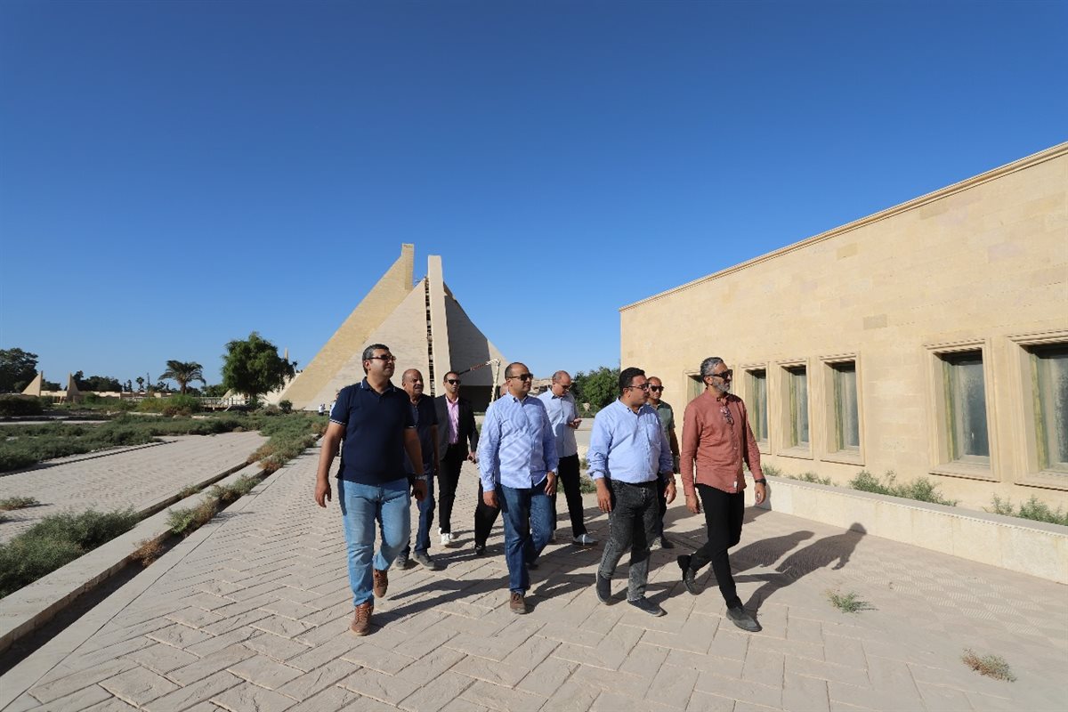 جانب من جولة الأمين العام للمجلس الأعلى للآثار