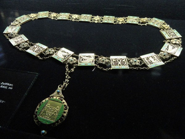 قلادة النيل