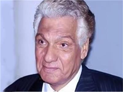 الفنان أحمد عبد الوارث