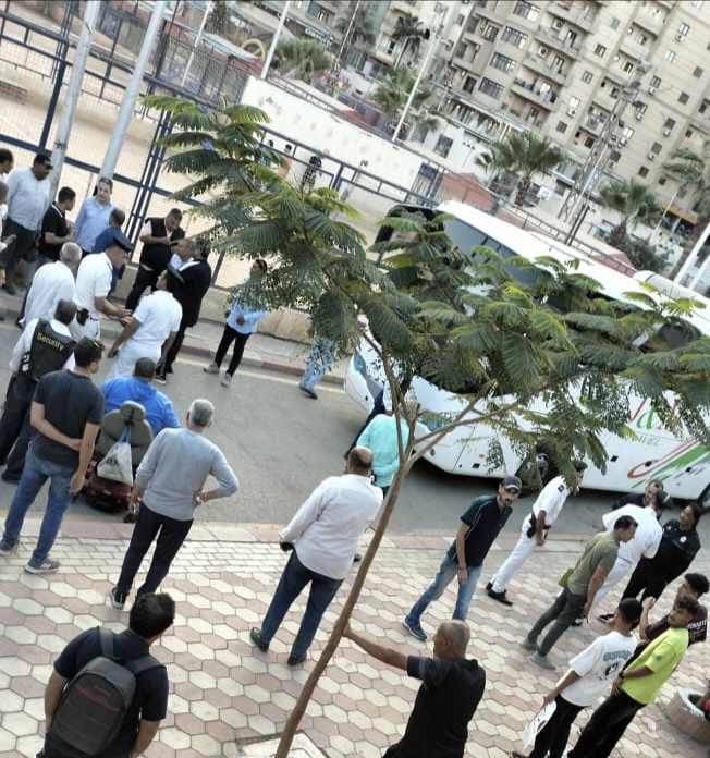 مشاجرة بين جماهير ولاعبي فريقي دمنهور وسبورتنج