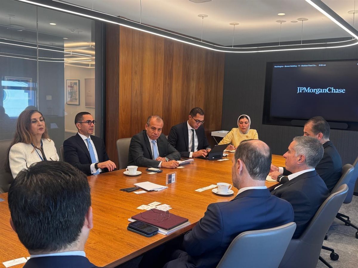  يحيى الواثق بالله ووزير التجارة