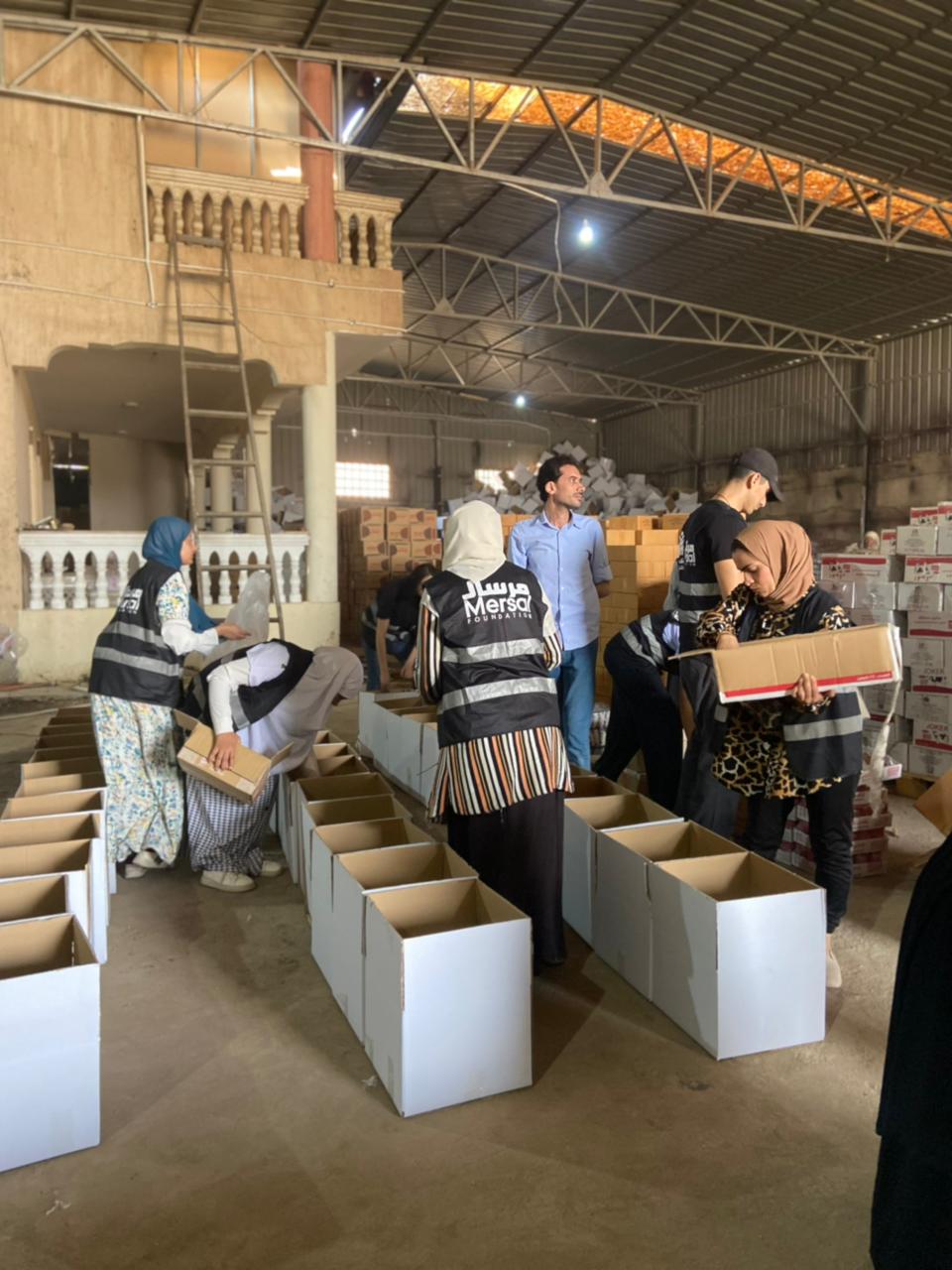 عمليات تجهيز المساعدات