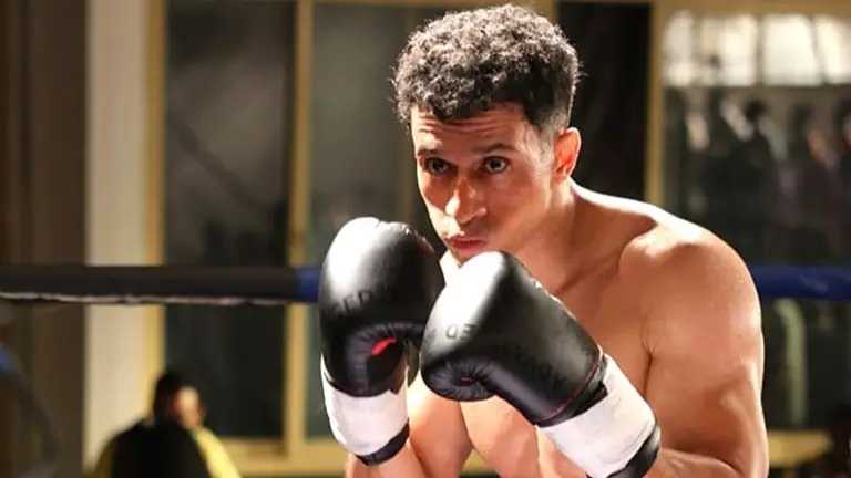 عصام عمر في مسلسل بطل العالم