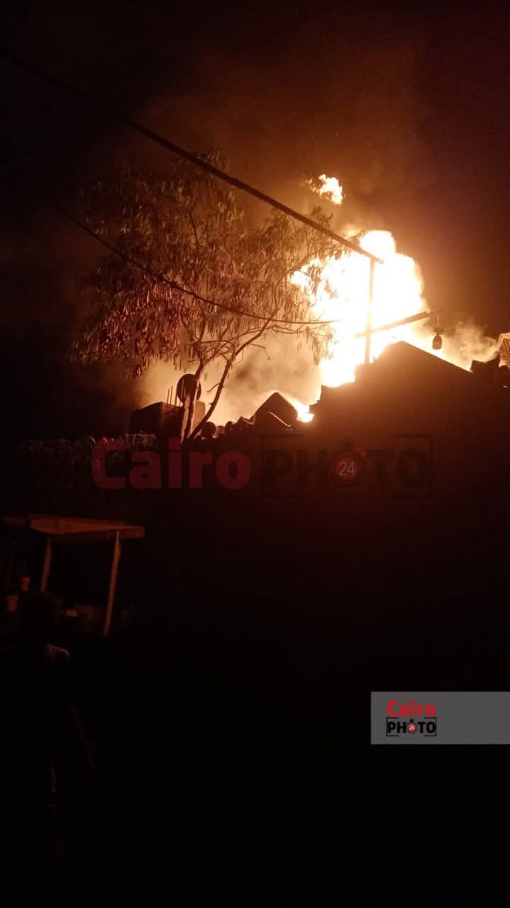 حريق بمخزن قطع غيار سيارات