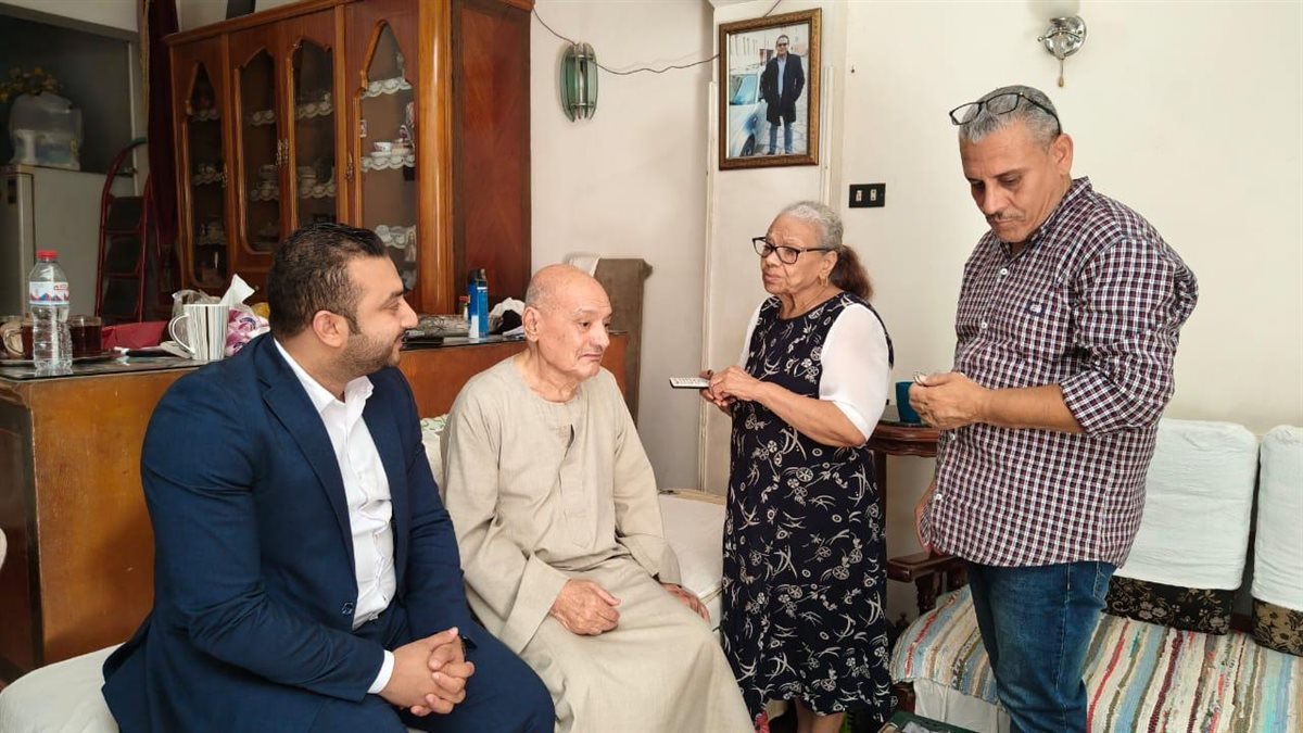 حملة نرعاك تسمع لتوفير السماعات الطبية مجانا