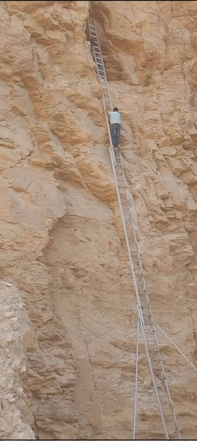 المقبرة المعلقة بوادي الملوك