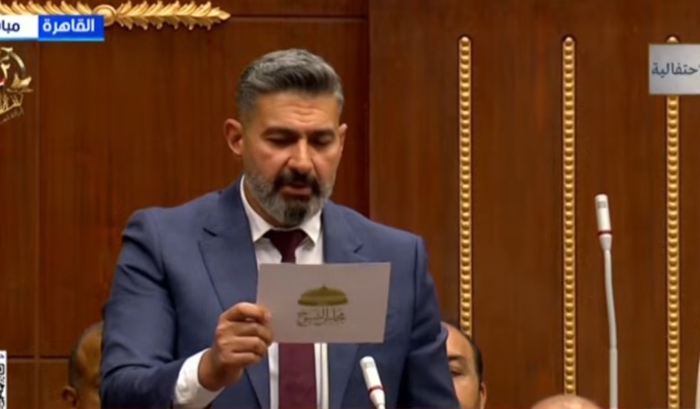 ياسر جلال يؤدي اليمين الدستورية عضوًا في مجلس الشيوخ