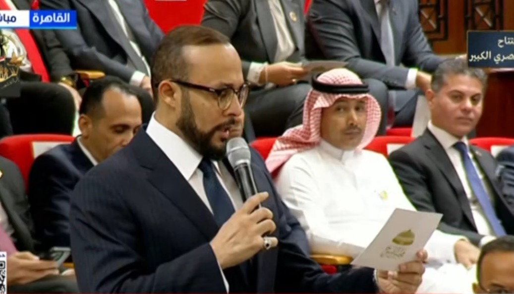 أحمد عبيد يؤدي اليمين الدستورية عضوا بمجلس الشيوخ