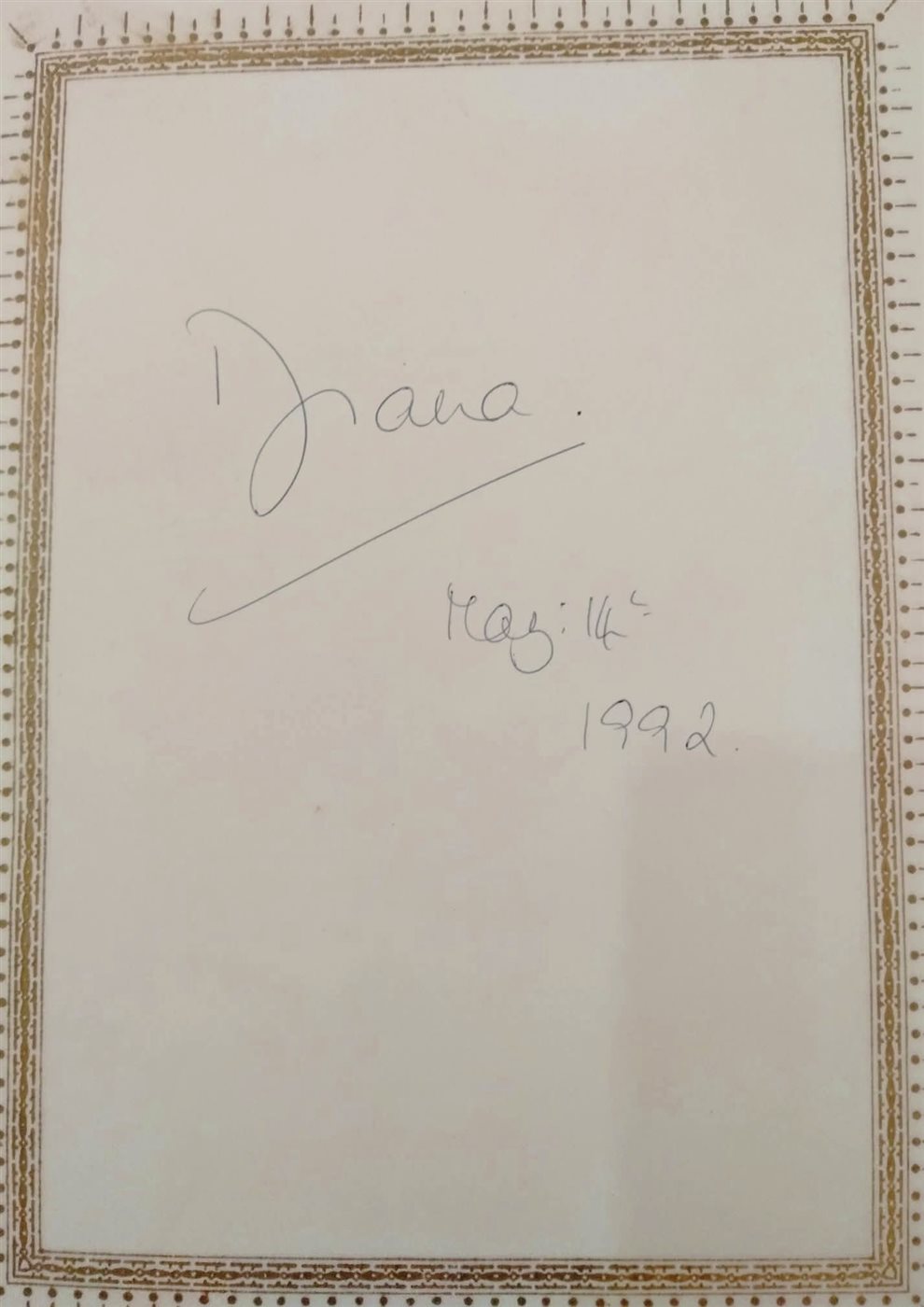 صور نادرة للأميرة ديانا في قاعة الملك توت عنخ آمون 