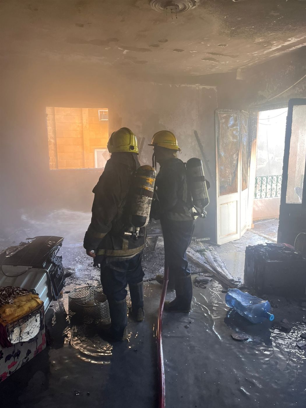 حريق فيلا بجوار مكتب بريد التجمع الأول