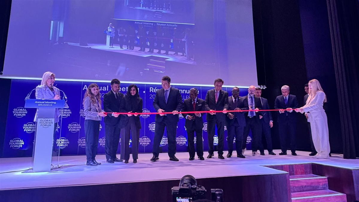 وزير الآثار يُشارك في افتتاح الاجتماع السنوي لمنتدى السياحة العالمي بالعاصمة البلجيكية بروكسل