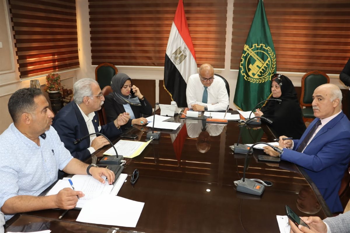 جانب من اللقاء الجماهيري الأسبوعي لمحافظ القليوبية