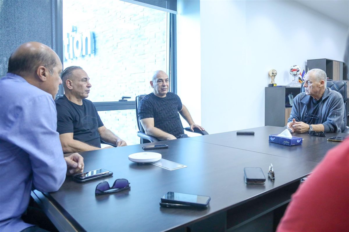 اجتماع أبوريدة وجهاز منتخب مصر