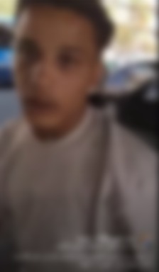 منادي سيارات يطلب مبالغ مالية مقابل وقوف السيارات بالقاهرة