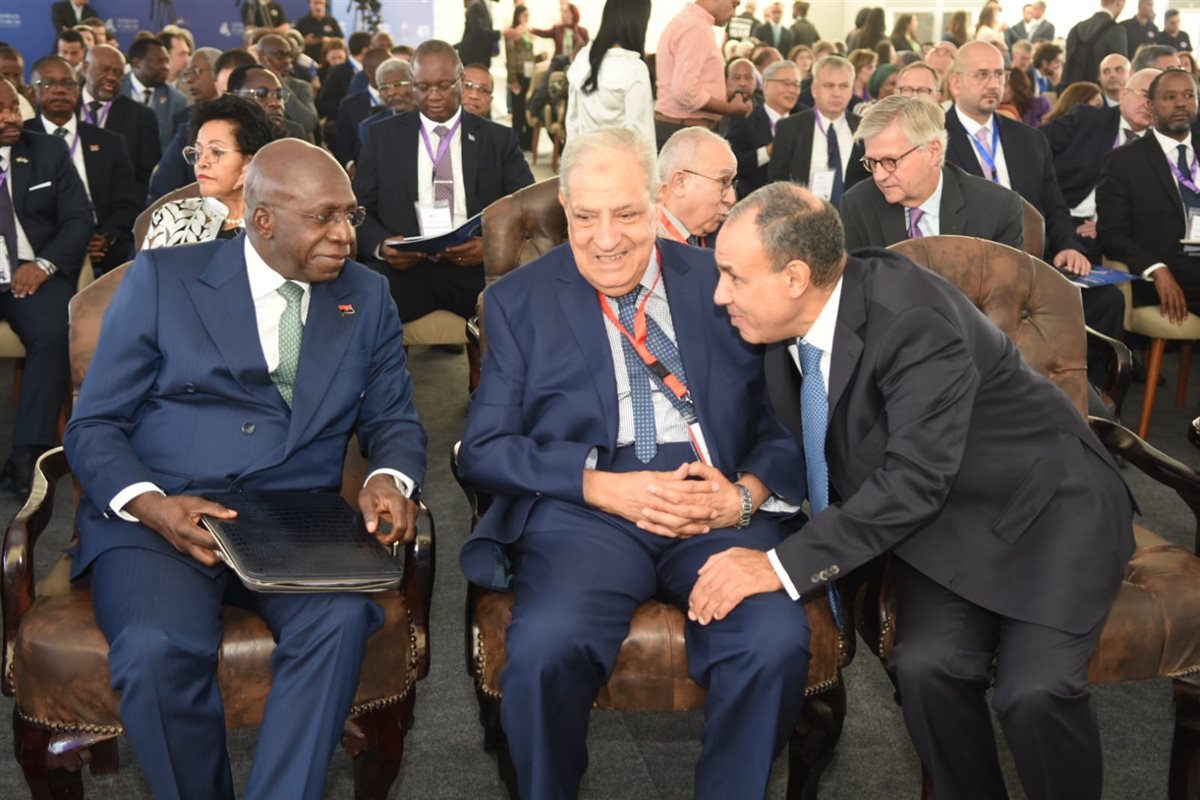 مجموعة بيت الخبرة تشارك في ختام منتدى أسوان للسلام والتنمية المستدامين