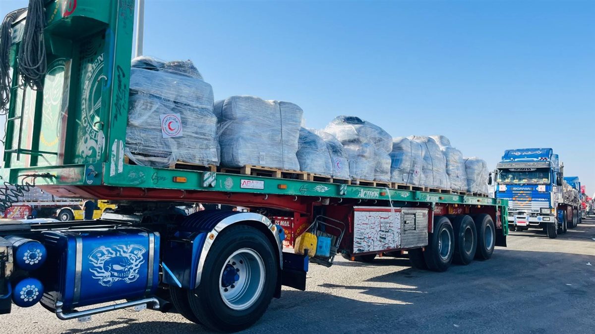 جانب من المساعدات