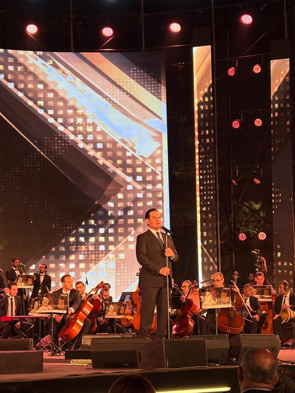 <strong>محمد ثروت في مهرجان الموسيقى العربية</strong>