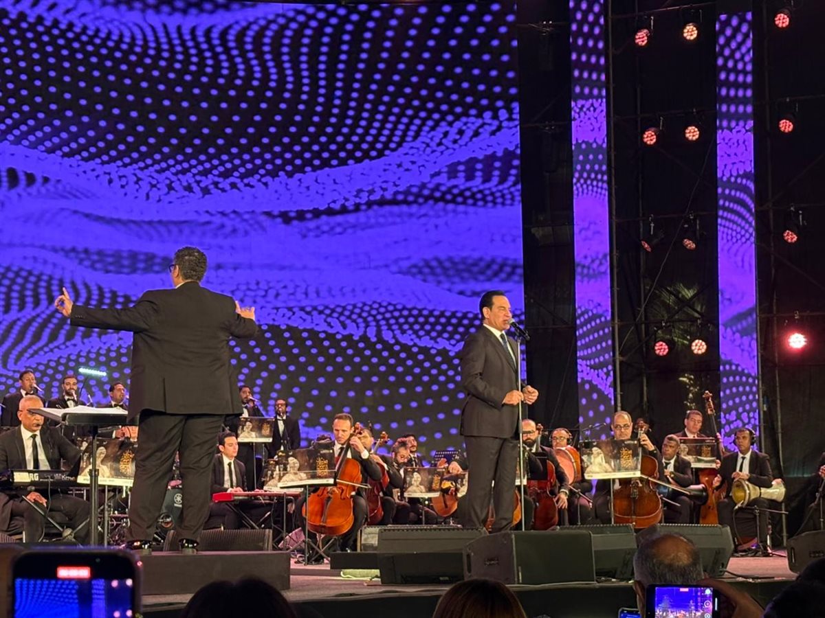 <strong>محمد ثروت في مهرجان الموسيقى العربية</strong>