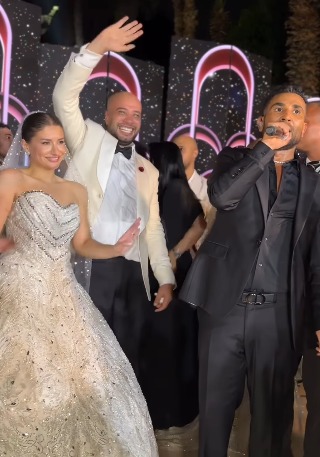 <strong>حفل زفاف حاتم صلاح بقصر محمد علي باشا بحضور نجوم الفن</strong>