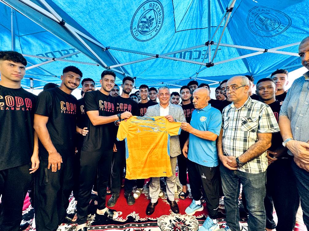 لقطات من جلسة محافظ الإسماعيلية مع لاعبي الدراويش