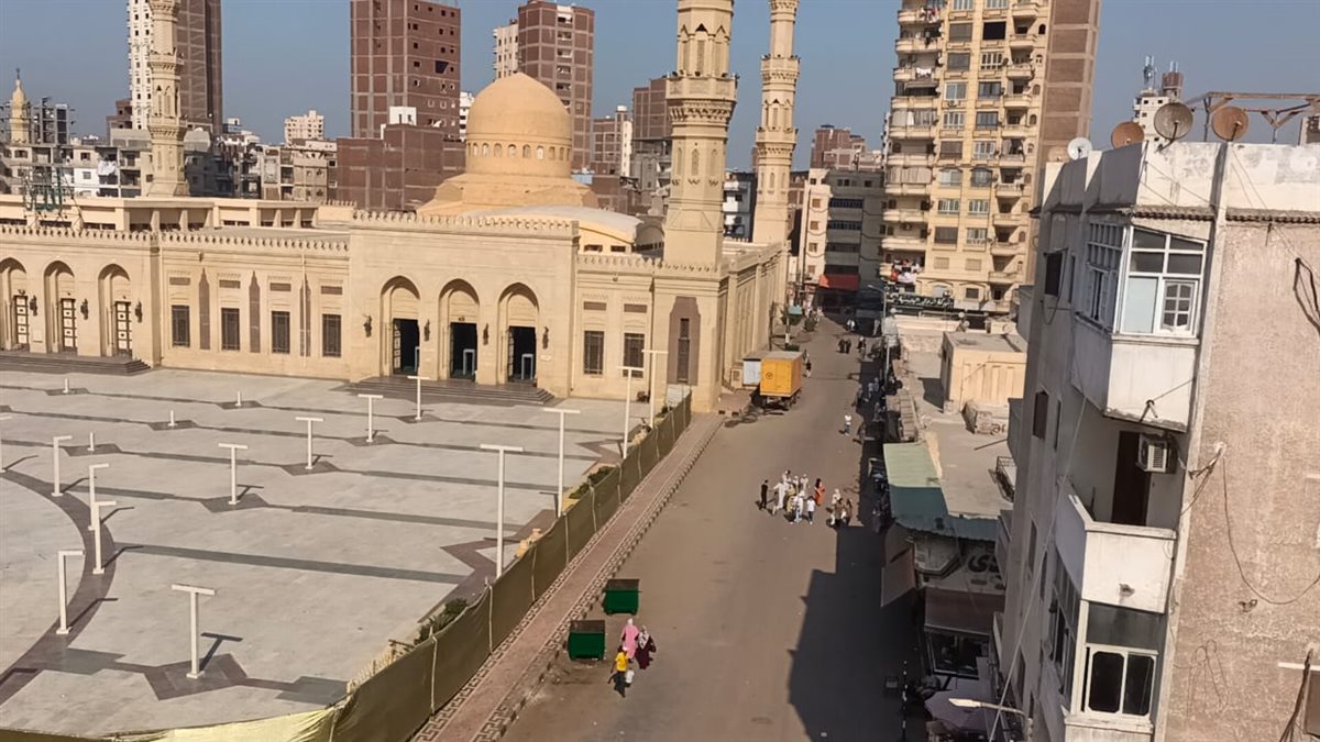 رفع كفائة محيط المسجد بالتزامن مع المولد