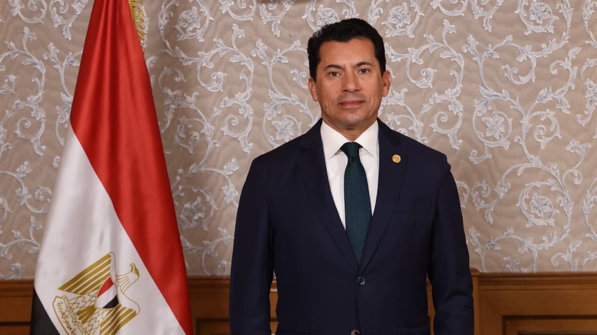 <strong>الدكتور أشرف صبحي وزير الشباب والرياضة</strong>