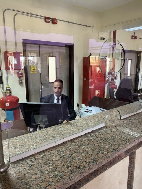 مدير أمن الأقصر يفتتح وحدة المرور المطورة بطيبة 