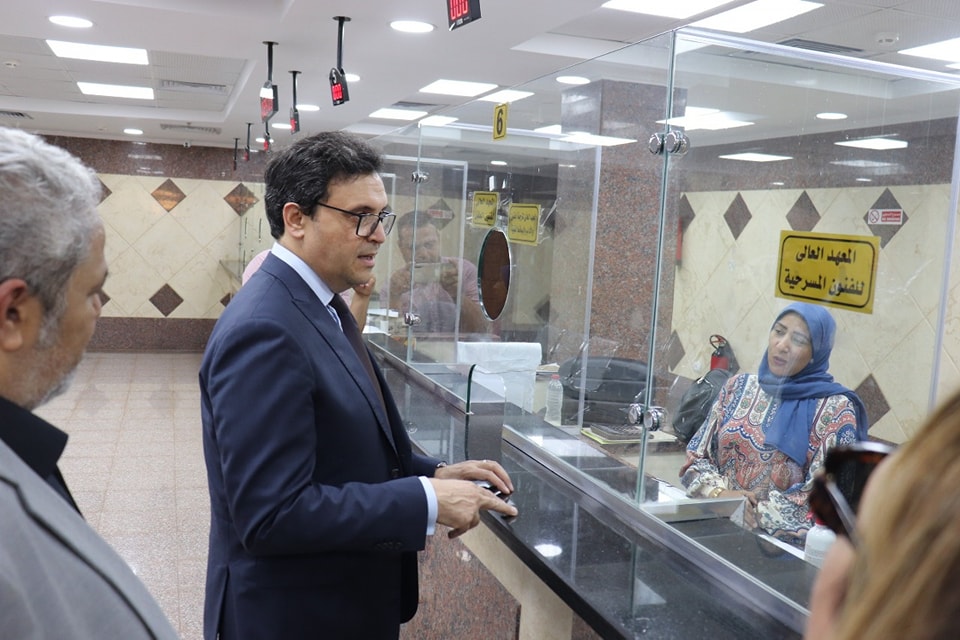 جانب من جولة وزير الثقافة