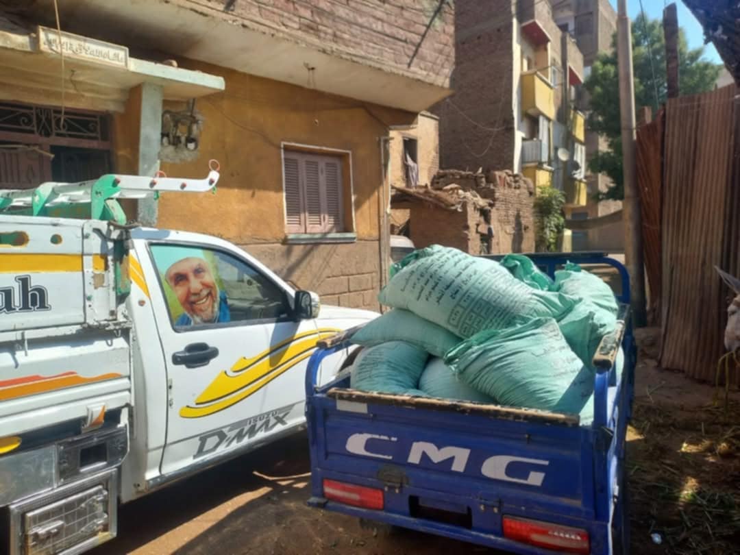 إحباط تهريب دقيق مدعم في قنا