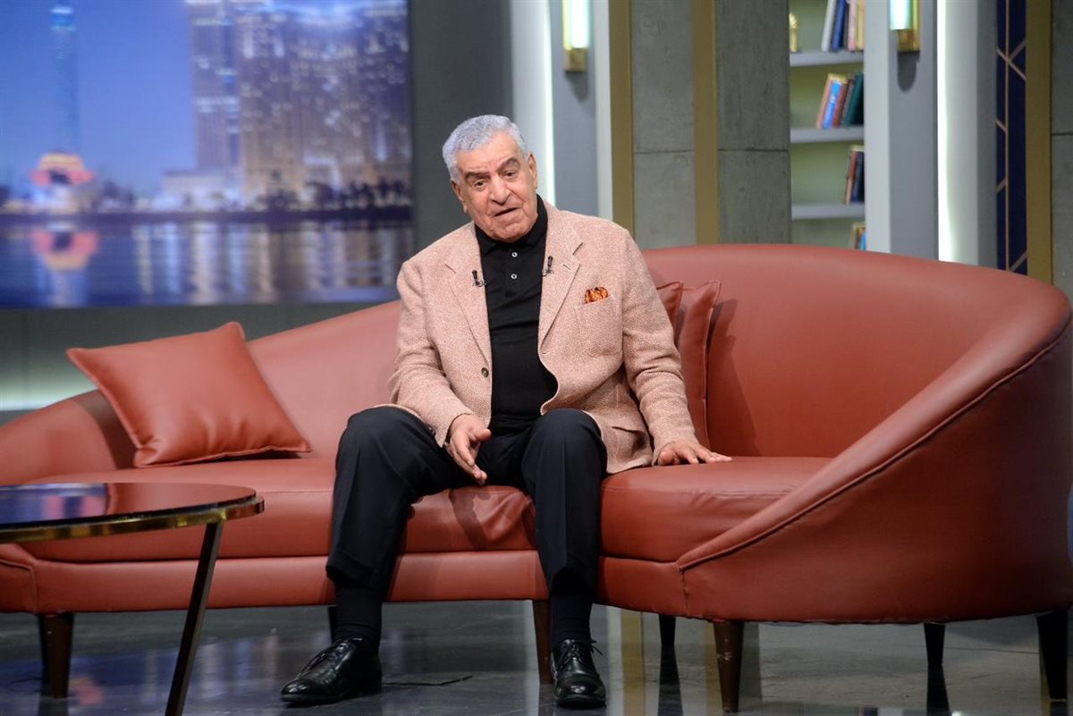  عمرو الليثي يستضيف زاهي حواس في برنامج واحد من الناس