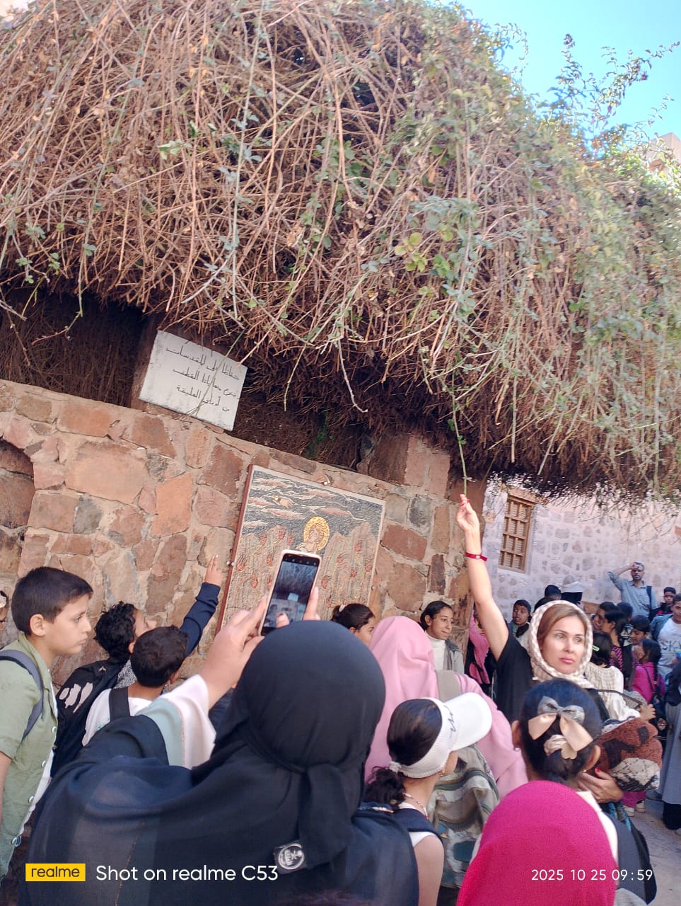 إقبال كبير من السائحين والزائرين على مدينة سانت كاترين 