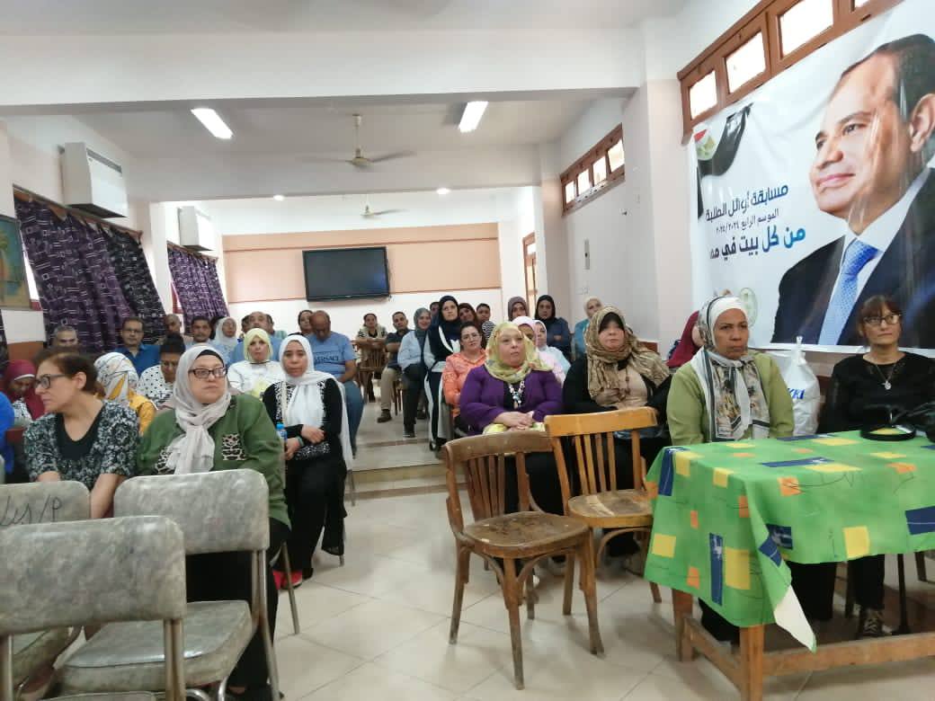 فاعليات دورة صقل مهارات الأخصائيين في مواجهة ظاهرة التنمر الإلكتروني