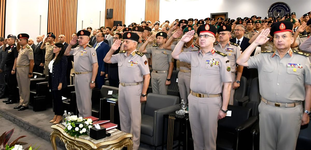 وزير الدفاع يشهد مناقشة البحث الرئيسى لمركز الدراسات الإستراتيجية للقوات المسلحة