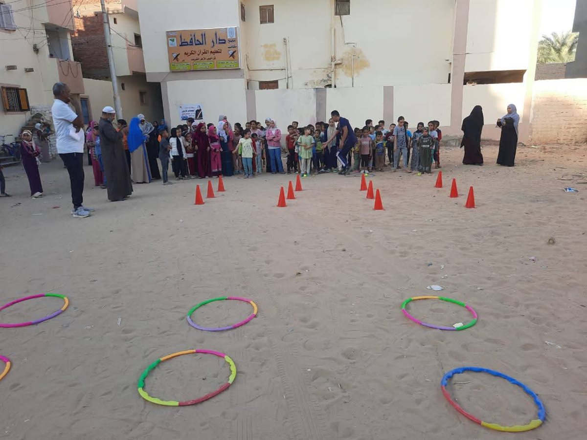 قوافل رياضية باحياء الوادى الجديد