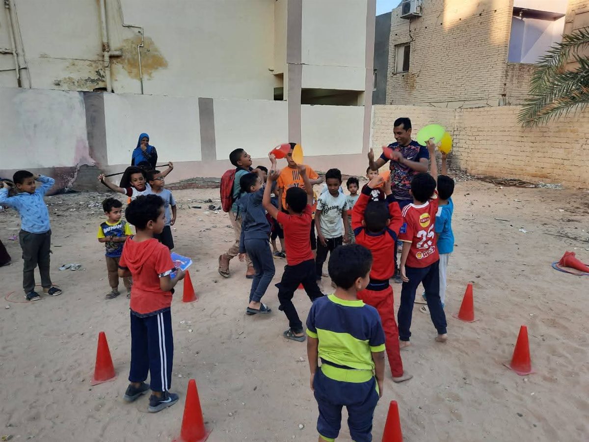 قوافل رياضية باحياء الوادى الجديد