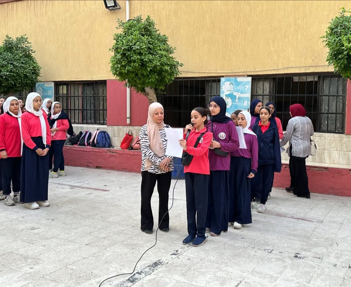 جانب من الاذاعة 