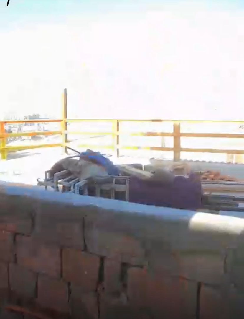 ملاك عقار بحي المقطم يستغيثون من أحد الملاك