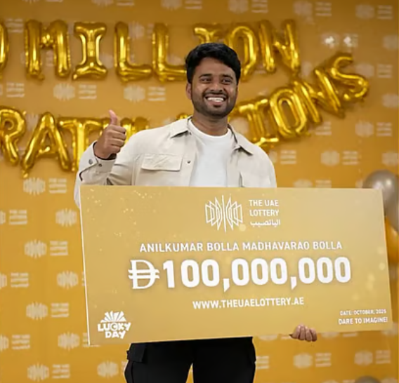 الإماراتي أنيلكومار بولا