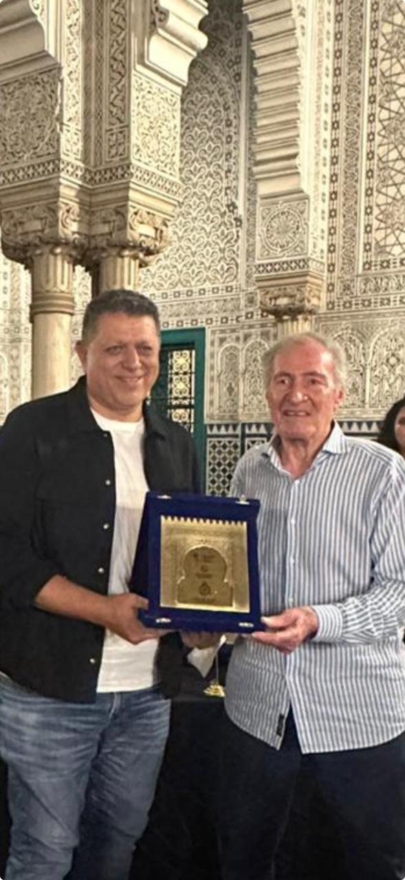 رئيس الاتحاد الدولي لكرة اليد يكرّم بعثة منتخب مصر للناشئين في بطولة العالم بالمغرب