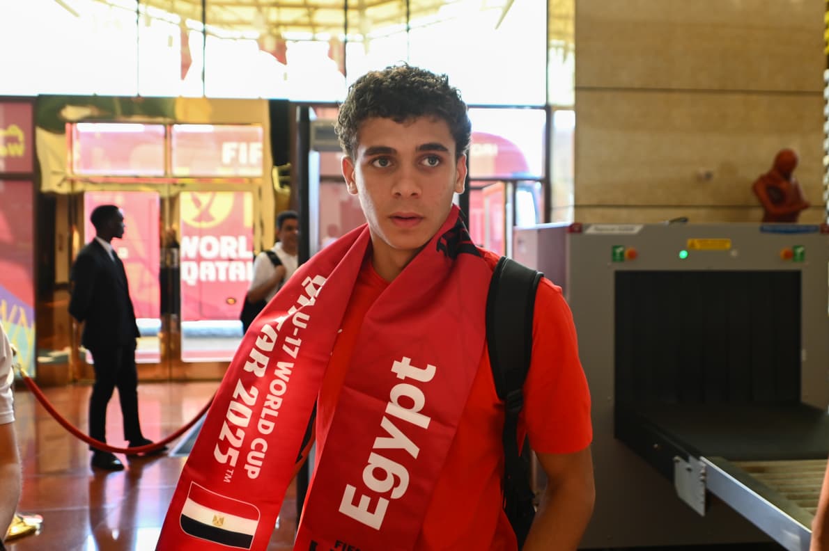 وصول بعثة منتخب الناشئين لمقر إقامتها في قطر (2)