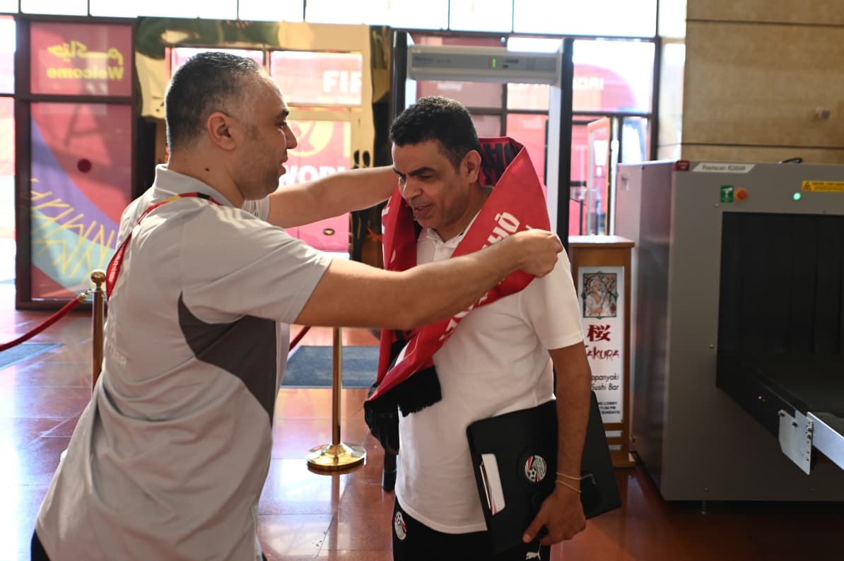 وصول بعثة منتخب الناشئين لمقر إقامتها في قطر (5)