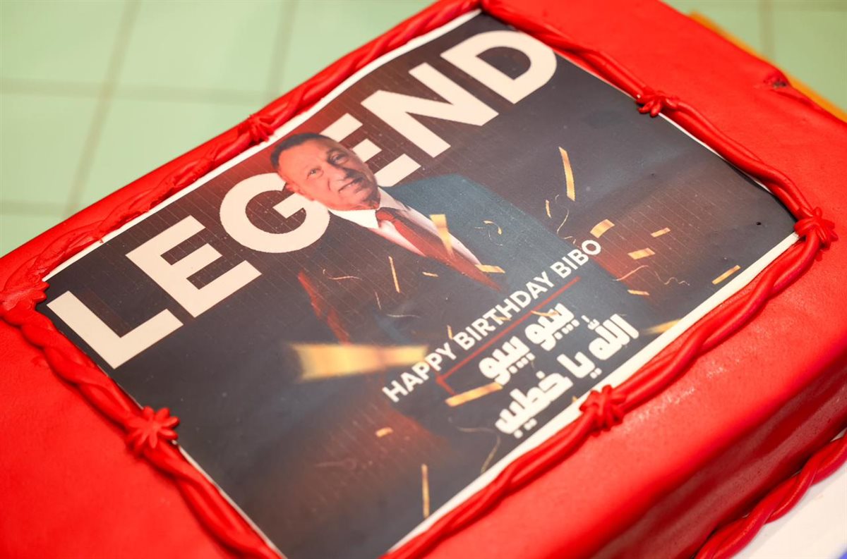 عيد ميلاد محمود الخطيب