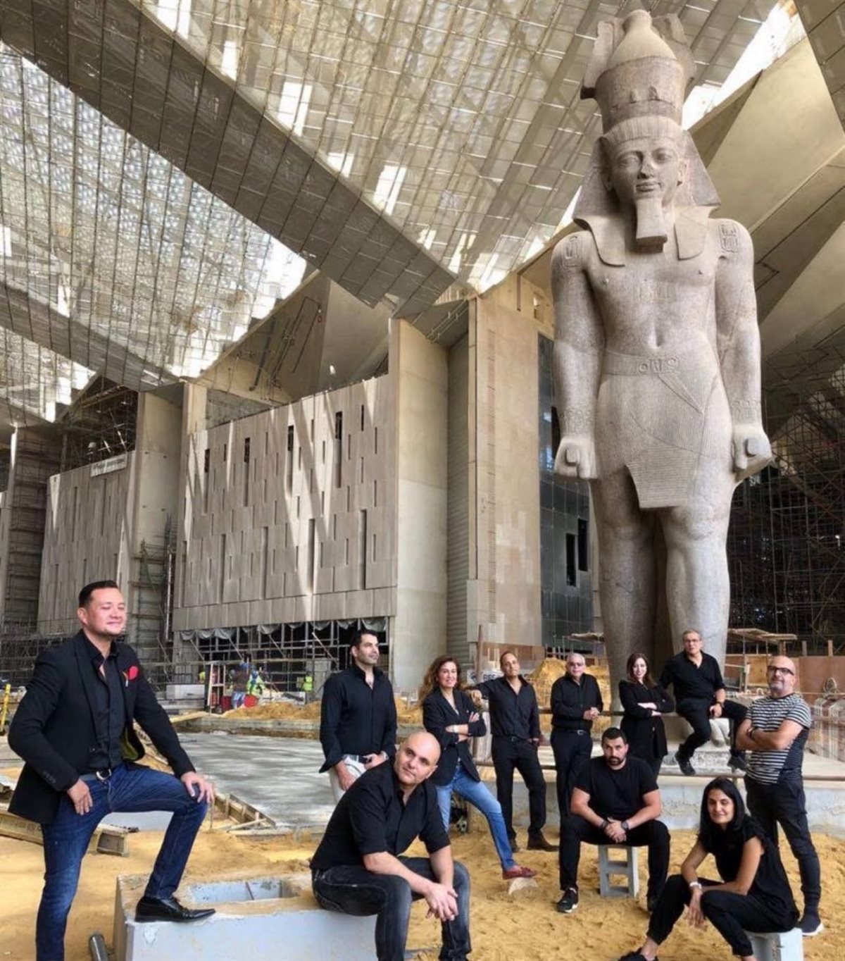 أثناء العمل في المتحف المصري الكبير