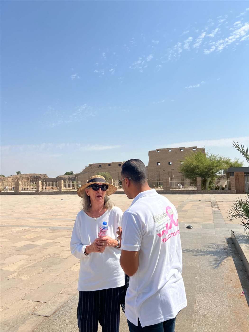 التوعية بسرطان الثدي من معابد الكرنك