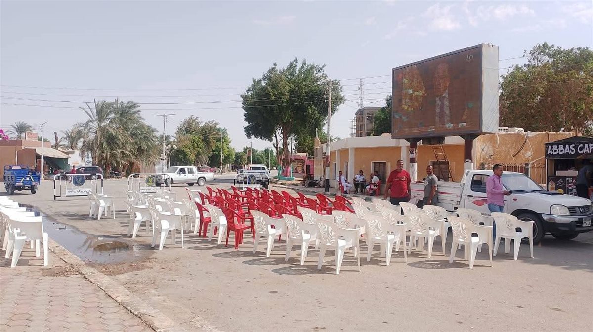 شاشات عملاقة بميادين الوادى الجديد