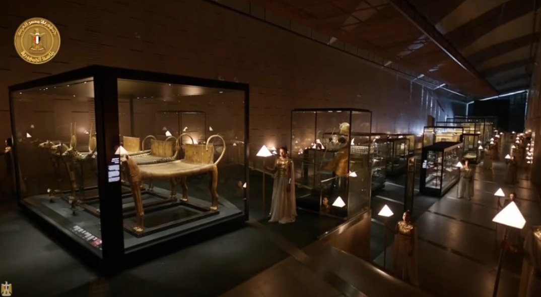 القطع الأثرية للملك توت عنخ آمون