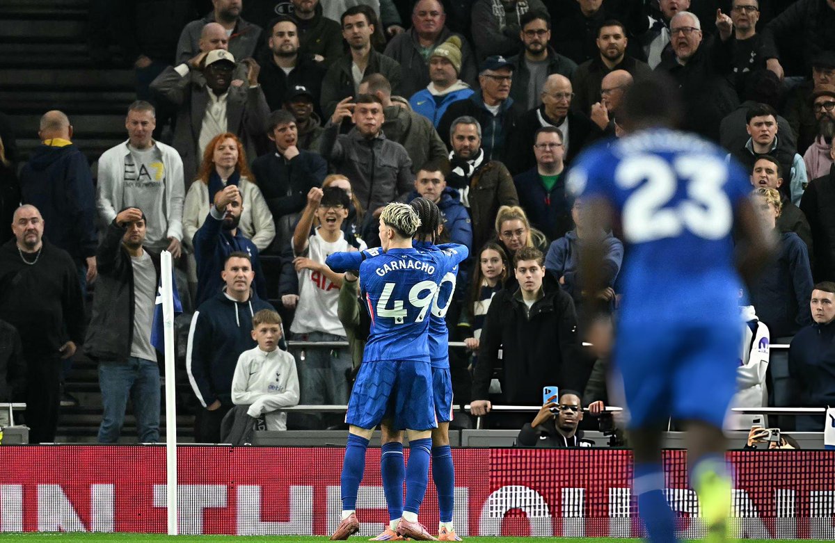 <strong>مباراة تشيلسي وتوتنهام في الدوري الإنجليزي الممتاز 2025 - 2026 